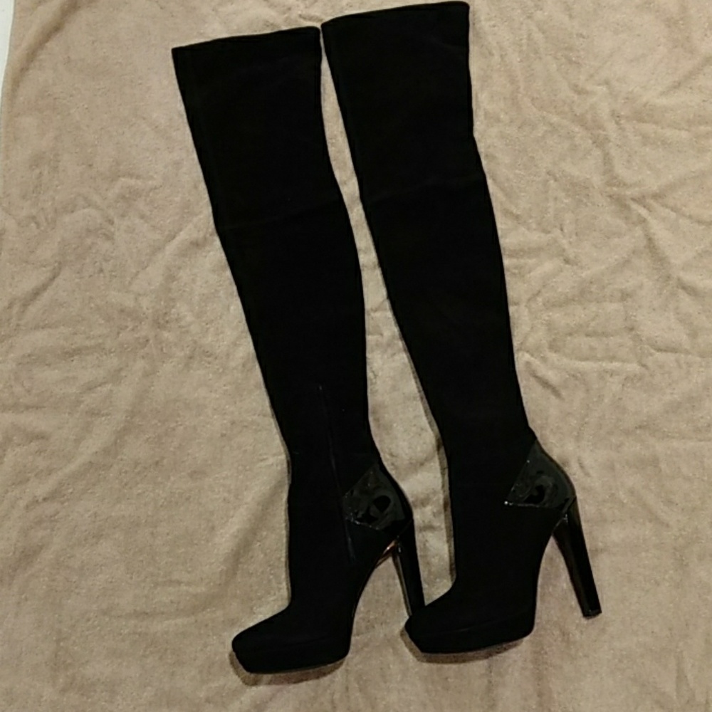 Gucci black suede boots